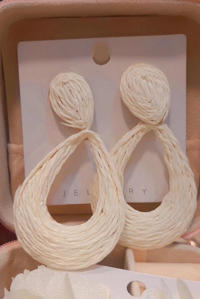 گوشواره حصیری